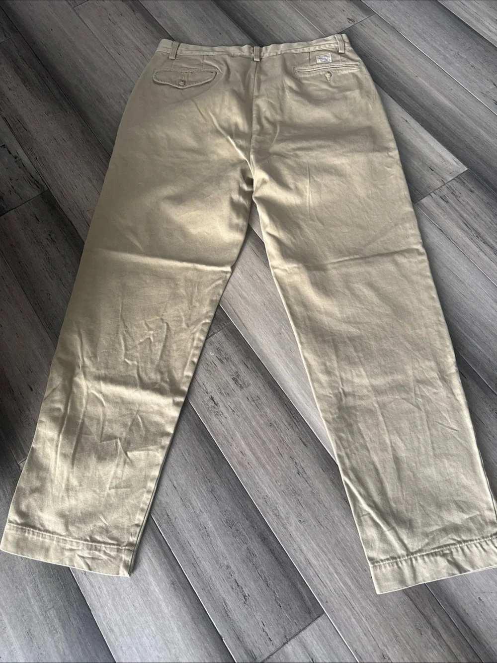 Polo Ralph Lauren Whitman Men’s Pleated Chino Pants in Tan